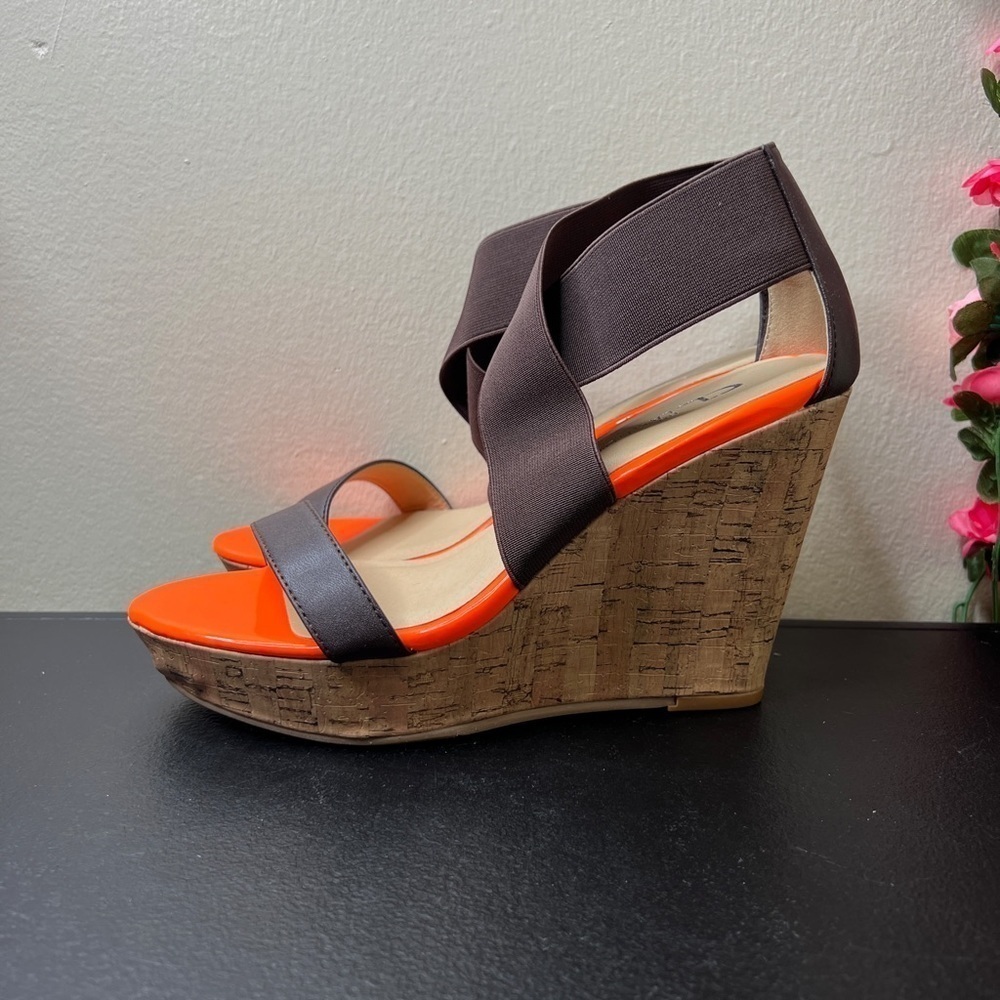 CL by Chinese Laundry Women's Idelle Patent-Gor Wedge Sandal Brown Orange 8.5